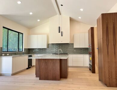 California Chic, Kitchen